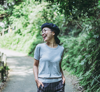 女性の画像